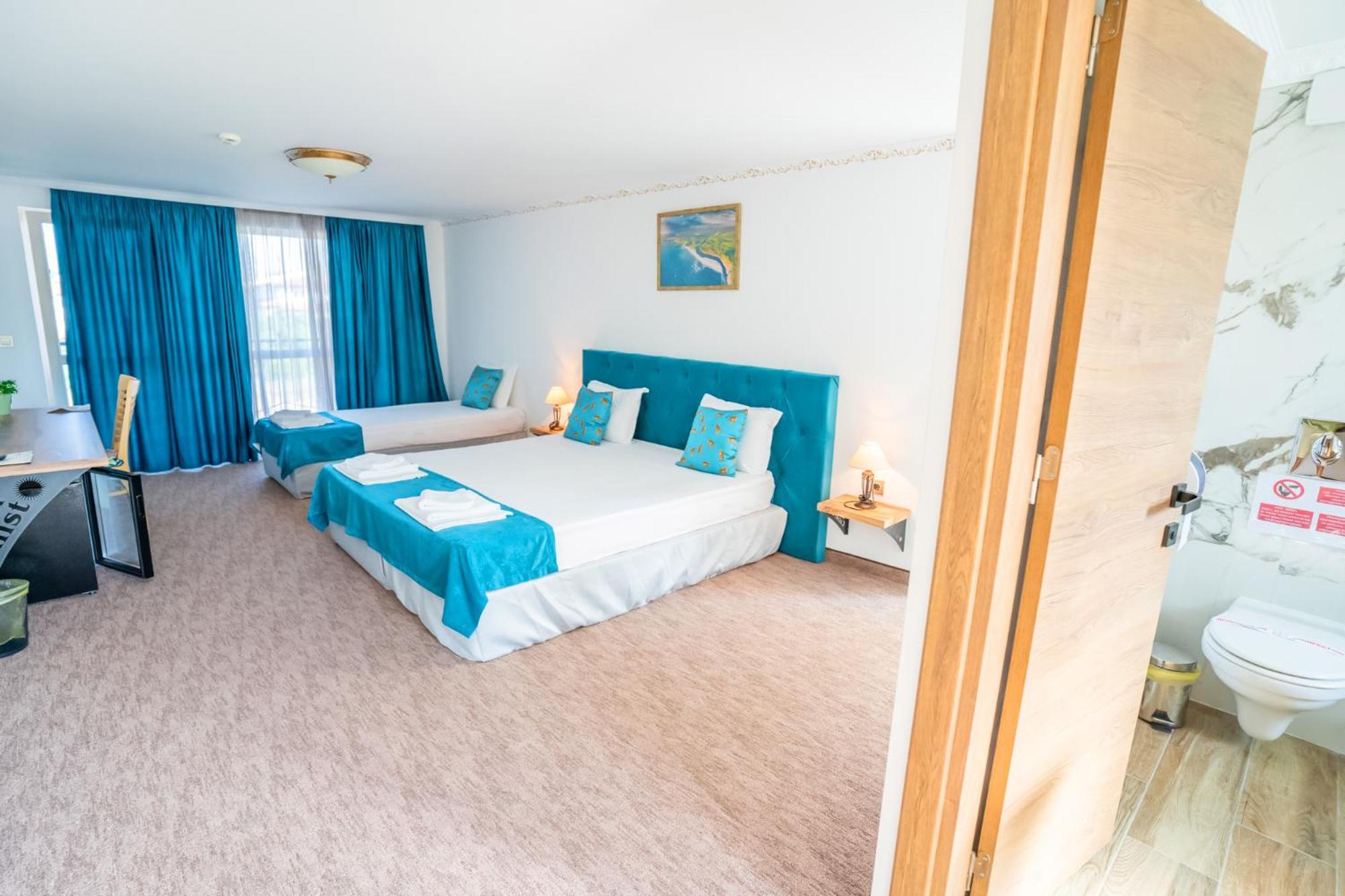 Royal Calisto Hotel 3*