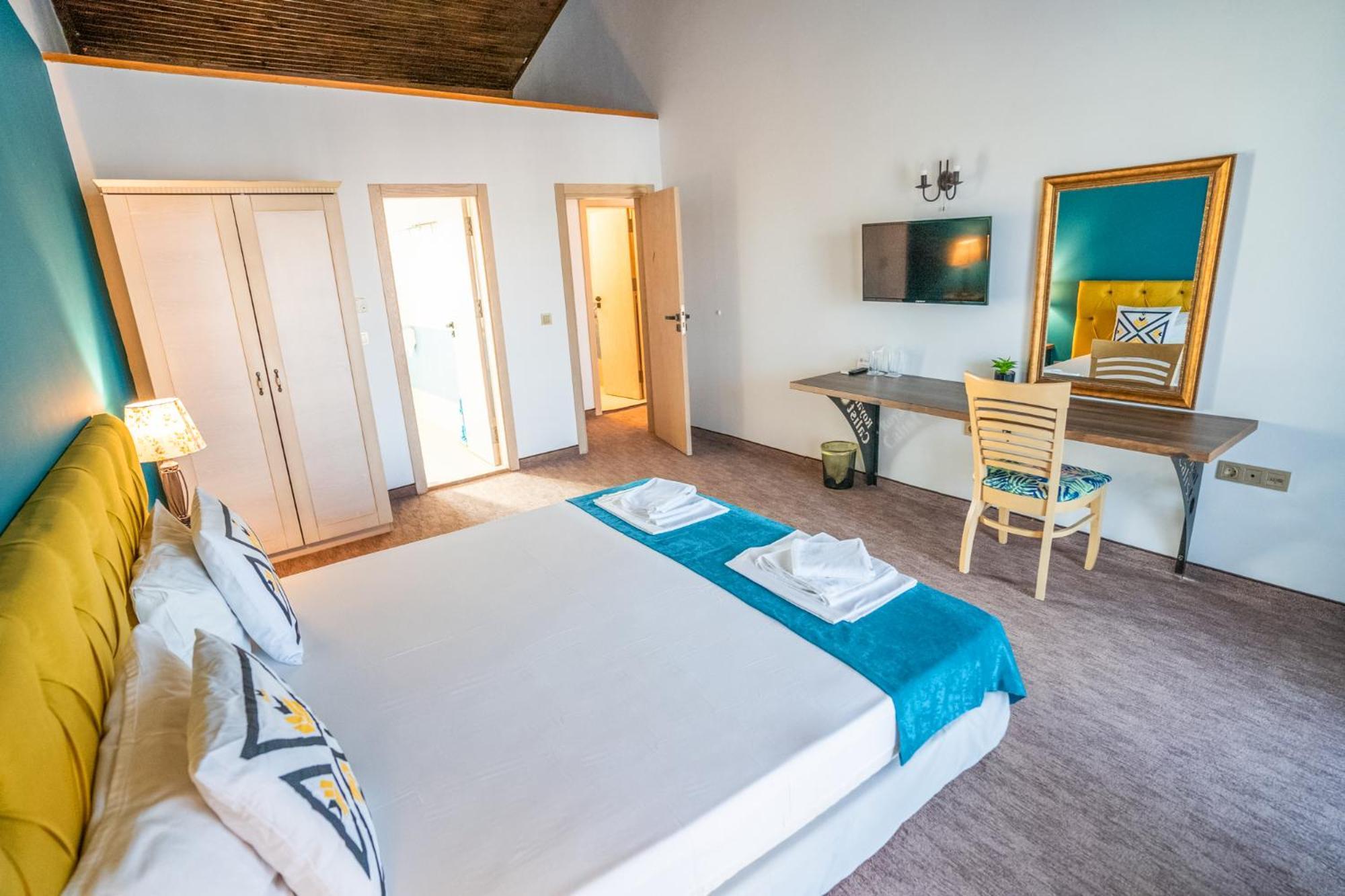 Royal Calisto Hotel