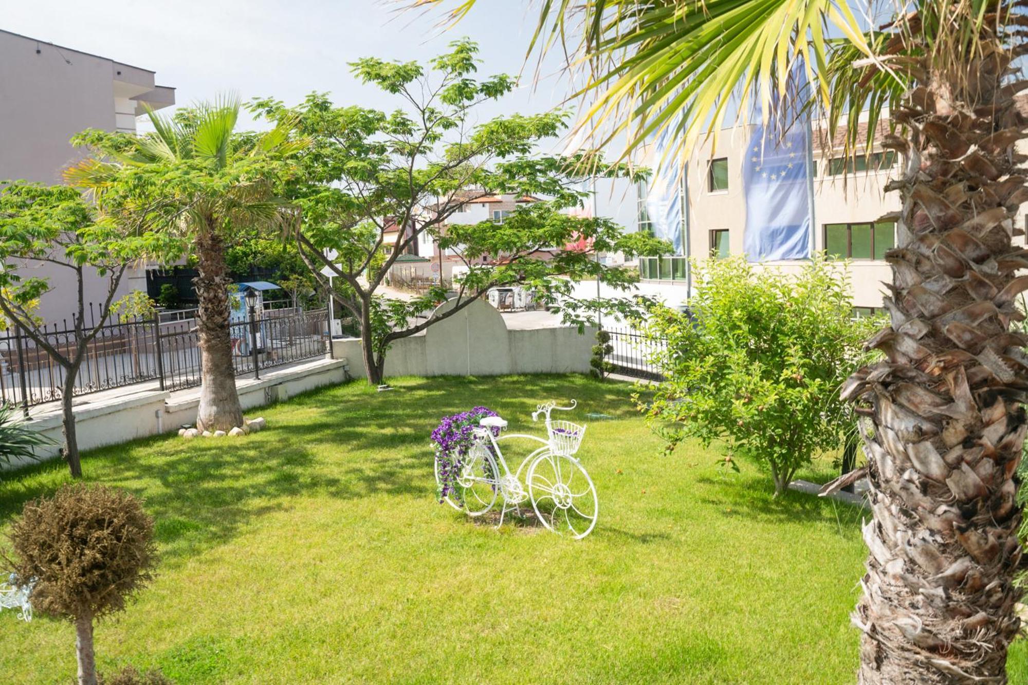 Royal Calisto Hotel